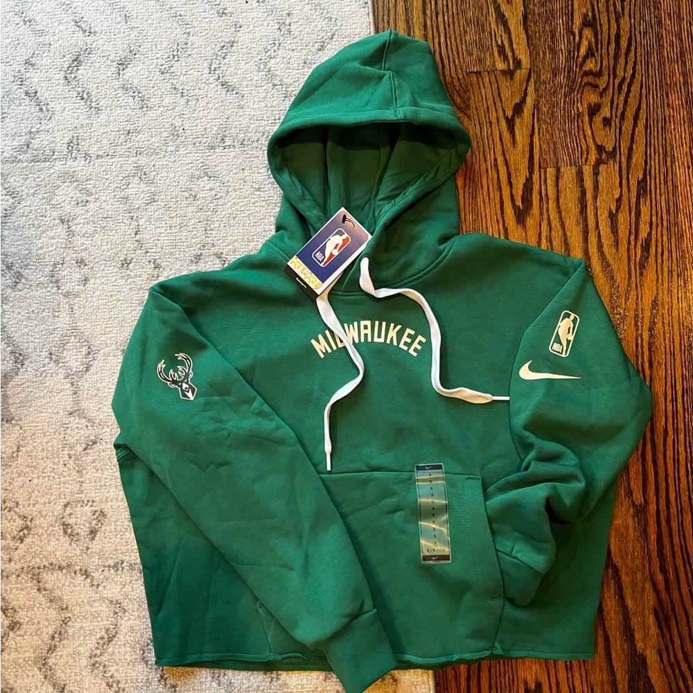 Milwaukee Bucks City Edition Women’s Fleece Hoodie - SMALL **NEW**